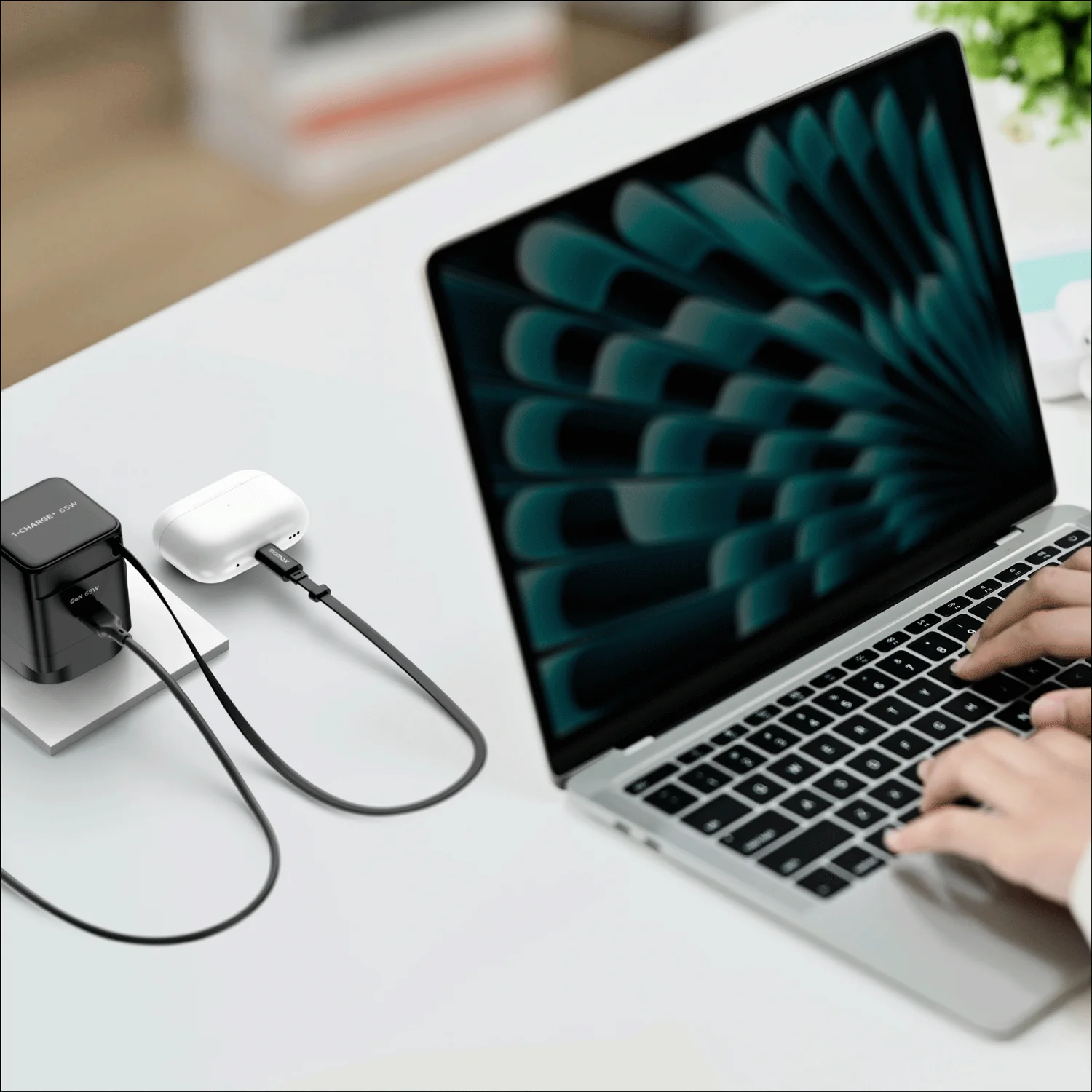 1-Charge+ 1-Port GaN Charger With Built-In USB-C Cable 65W - Image 12