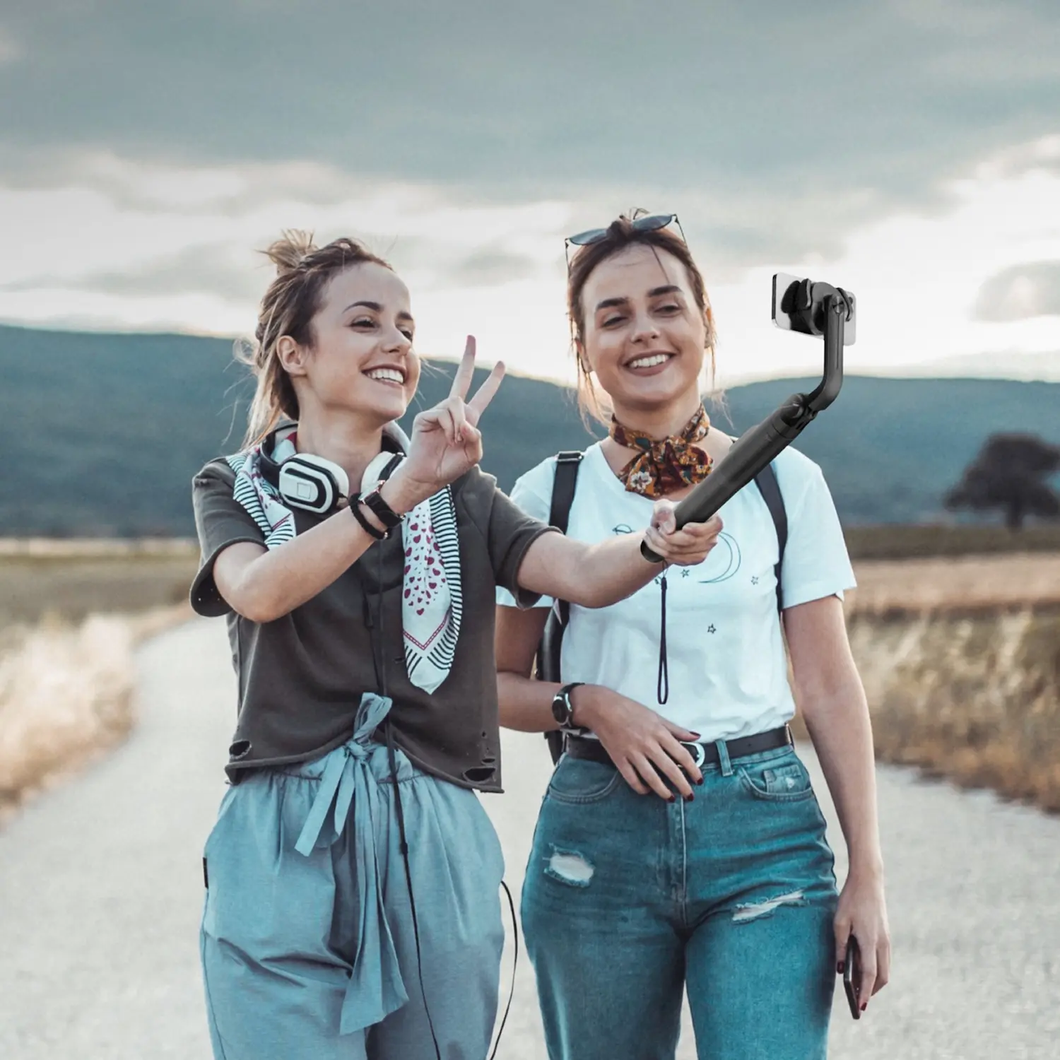 1-Snap Pole Magnetic Tripod Selfie Stick with Wireless Remote - Image 9